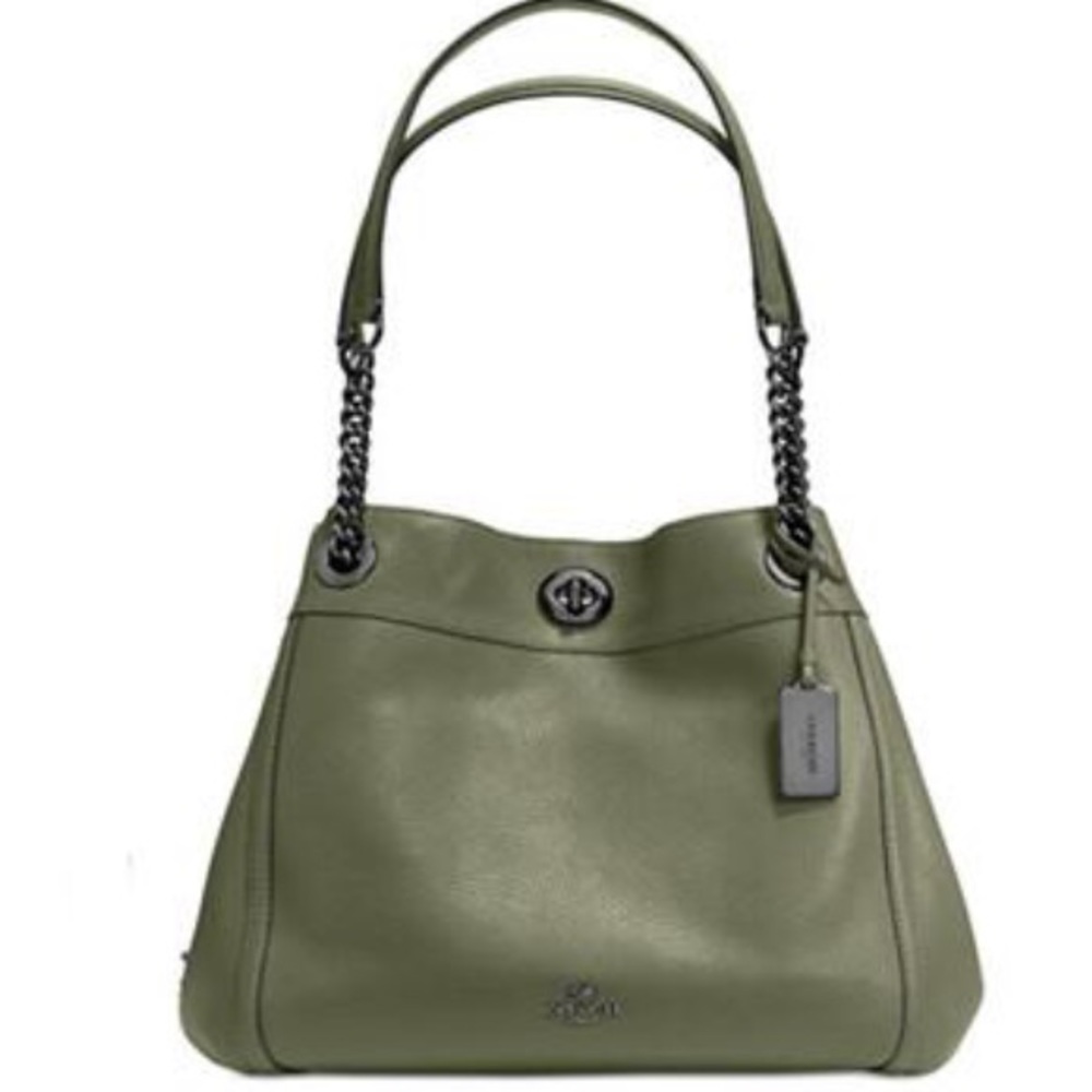 Coach Shoulder Bag Edie Turnlock